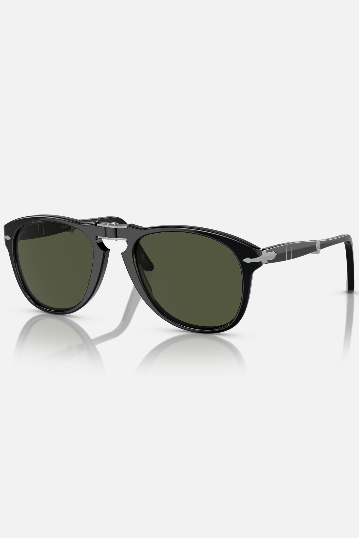 Occhiali da sole Persol PO714 95/31 neri con lenti verdi, modello folding misura 54-21, design vintage italiano.