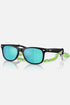 Occhiali da sole Ray-Ban RJ9052S 7028/55 Junior, montatura gommata nera con lenti verde chiaro specchiate blu.