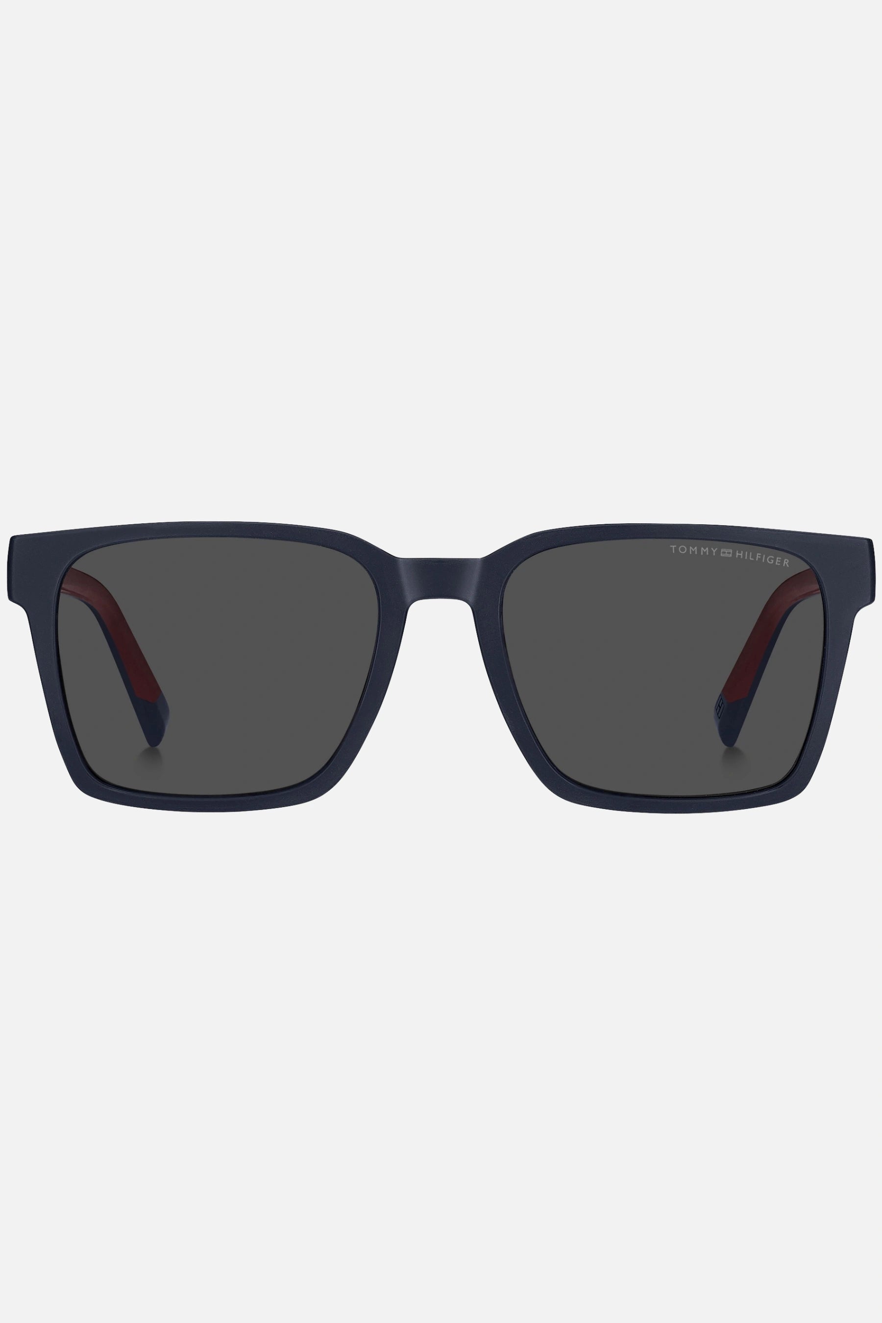 Occhiali da sole Tommy Hilfiger TH 2143/S 8RUIR, montatura blu con accenti rossi e lenti grigio scuro.